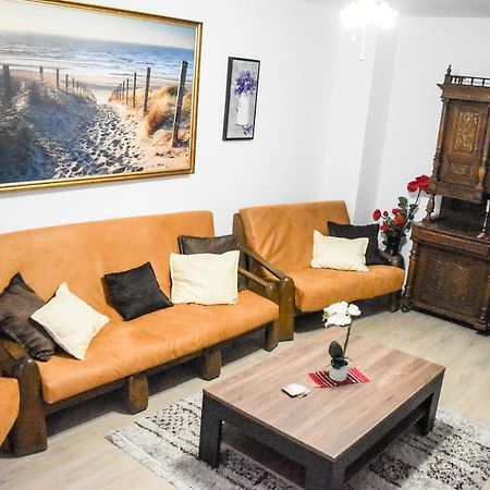 Spacious And Cozy 3Bd+Terrace Couples Apartment Timişoara Exterior foto